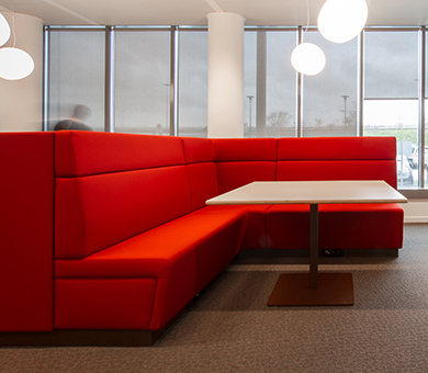 MC Sofa met Club tafel