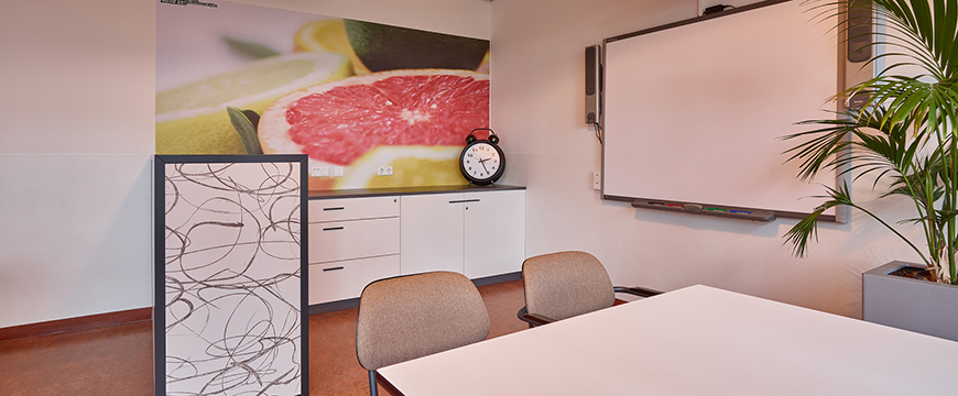 In het restaurant werd een maatwerk pantry gemaakt door de Lande interieurbouwers.